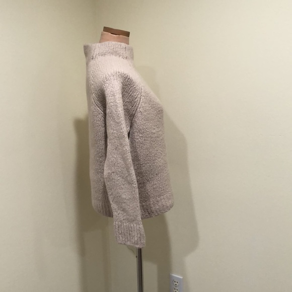 Vince Mock Neck Sweater Size Large Tan Wool Blend Pullover - Picture 4 of 10